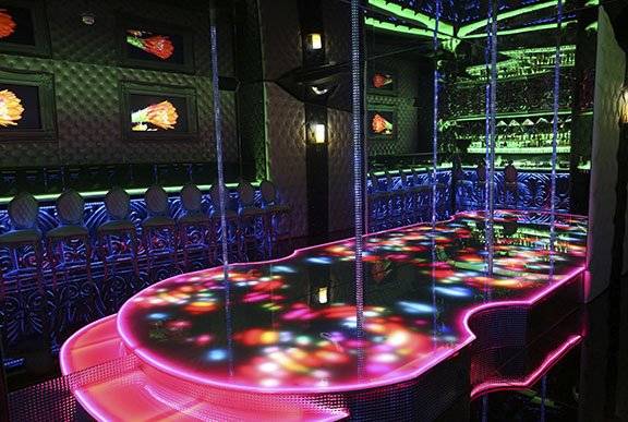 Tootsie Karaoke Club (Kyiv, Ucrania)